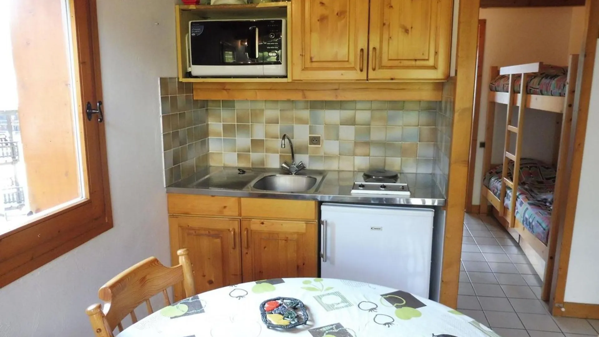 Appartement Cosy 6 Pers A 300M Des Pistes Avec Garage Et Mezzanine - Crest-Voland - Fr-1-595-80 0*,  France